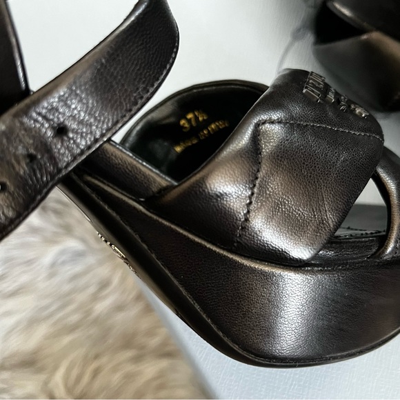 Prada Nappa Leather Platform Sandals Authentic Like New Size 37 1/2 US 7.5 - Picture 12 of 16